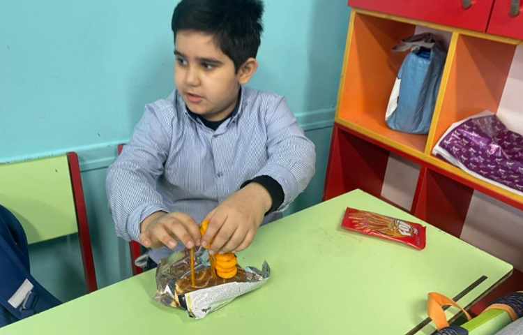 ساخت اعداد سه رقمی با چرتکه خوشمزه