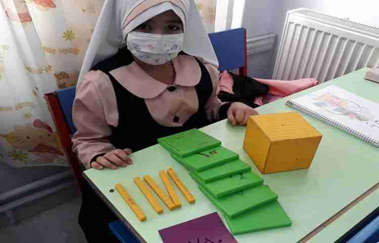 ساخت اعداد 4 رقمی با استفاده از کوئیزنر (دست ورزی )