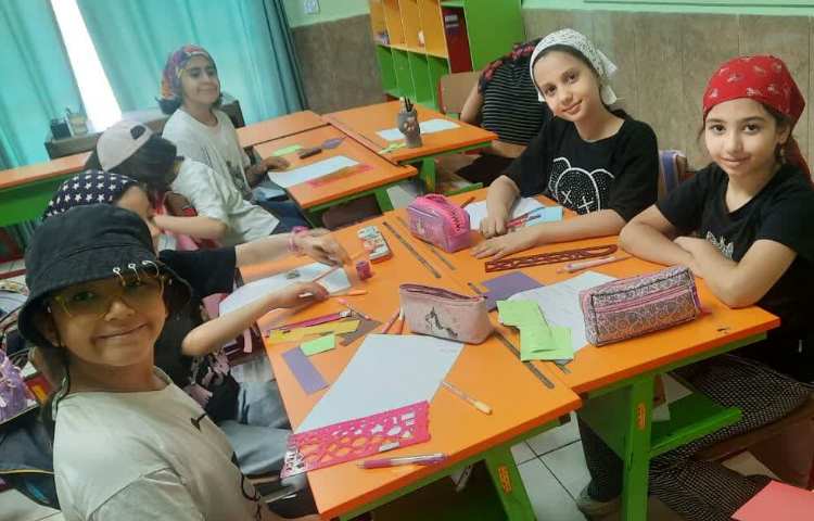 ساخت برج کاغذی 1