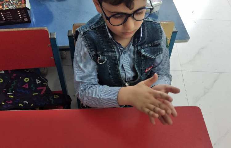 ساخت برف با استفاده از پنبه 2