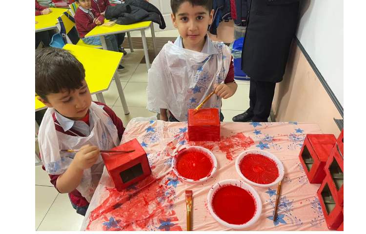 ساخت تلویزیون با وسایل بازیافتی-روز تلویزیون