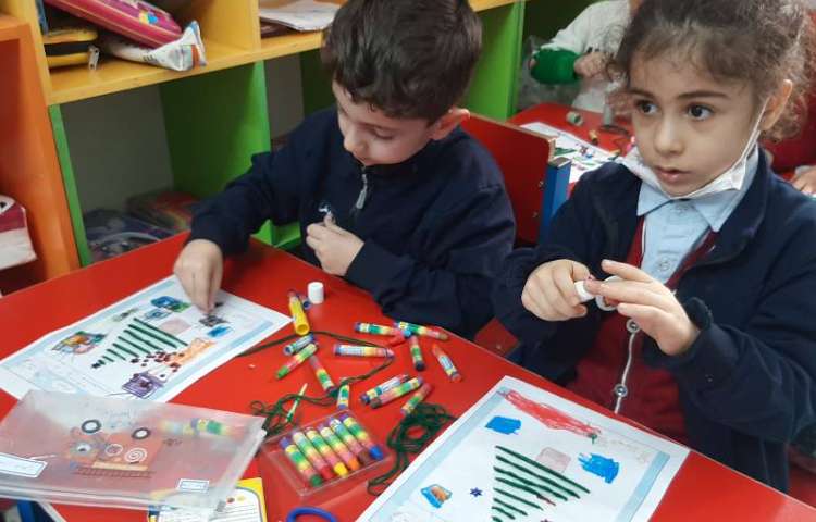 ساخت درخت کاج با استفاده از تکنیک دوخت