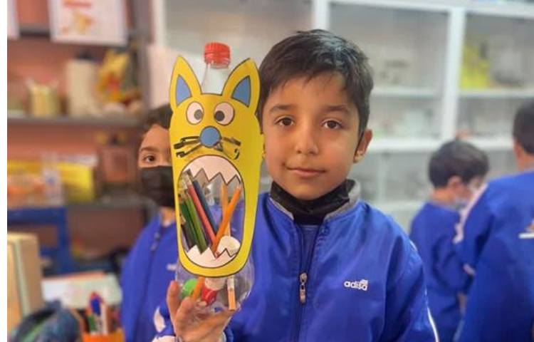 ساخت دست سازه با لوازم بازیافتی پایه اول 8