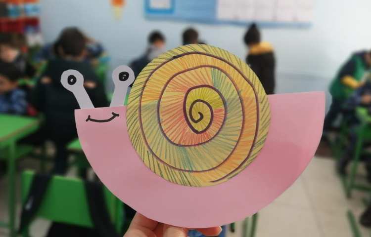 ساخت دست سازه حلزون رنگی 2