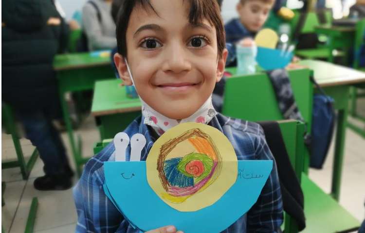 ساخت دست سازه حلزون رنگی