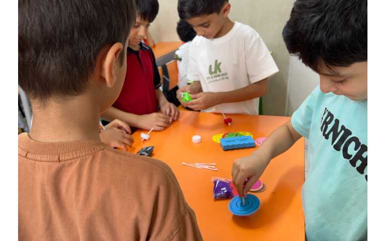 ساخت دست سازه فرفره 3