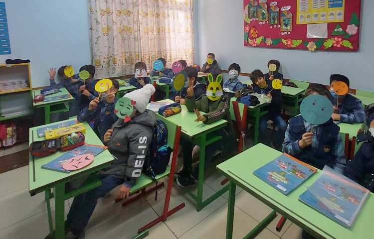 ساخت دست سازه ماسک پایه دوم دبستان علوی