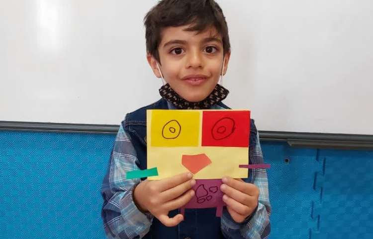 ساخت دست سازه های خلاق با مقوا پیش دبستان 1