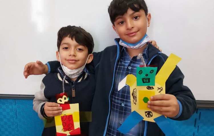 ساخت دست سازه های خلاق با مقوا پیش دبستان 2