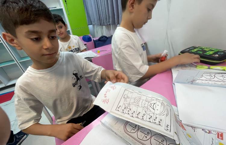 ساخت دست سازه های دفترچه تابستان 3