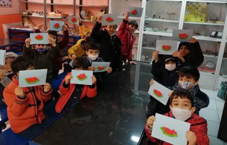 ساخت دست سازه هندوانه شب یلدا 2