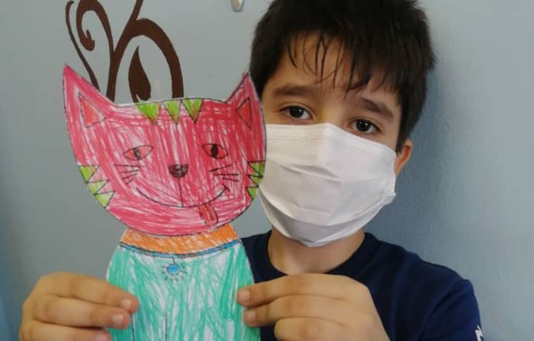 ساخت دست سازه و نقاشی گربه 5