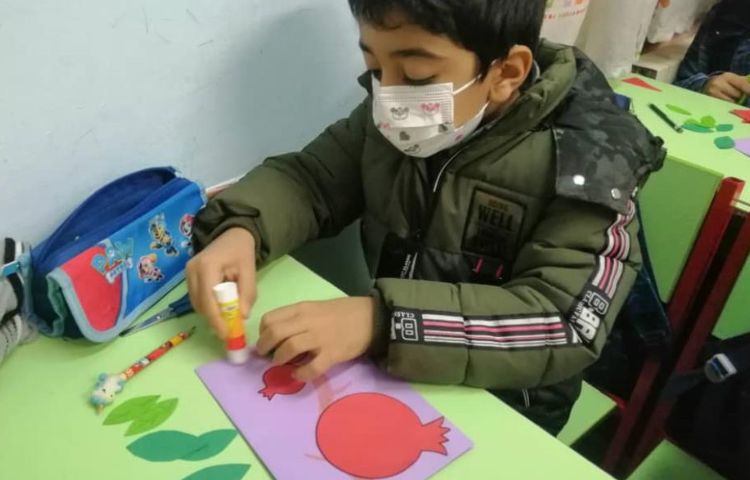 ساخت دست سازه کارت تبریک یلدا 2