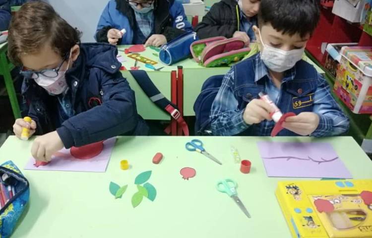 ساخت دست سازه کارت تبریک یلدا 5