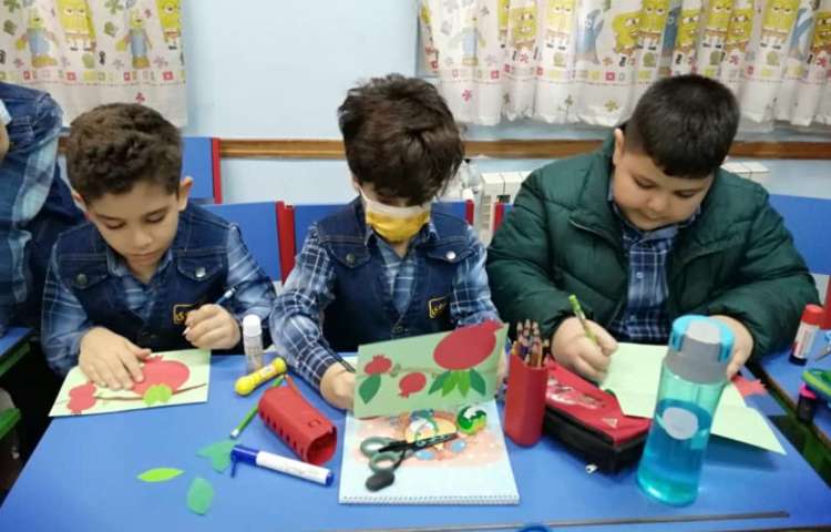 ساخت دست سازه کارت تبریک یلدا