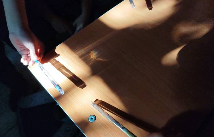 ساخت رنگین کمان و کاربرد عدسی و منشور 7