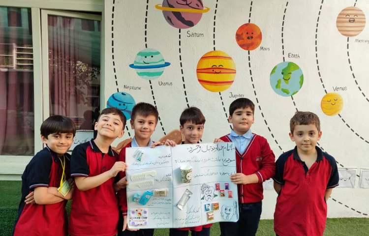 ساخت روزنامه دیواری مبحث( بهداشت‌فردی) برای فصل3 علوم در کلاس انجام شد