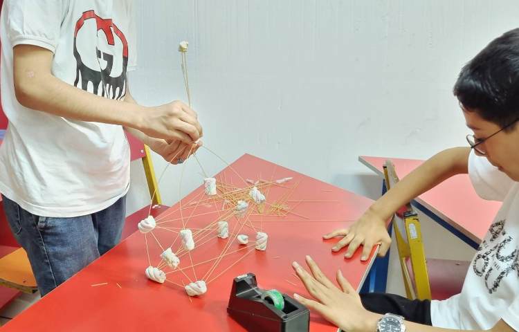 ساخت سازه‌ی ماکارونی 6