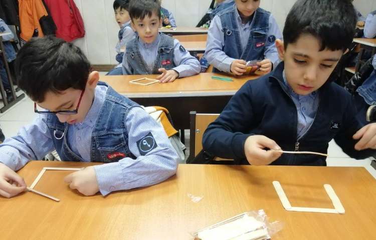 ساخت قاب عکس به جهت ایجاد انگیزه آموزش نشانه‌ی (ق) 1