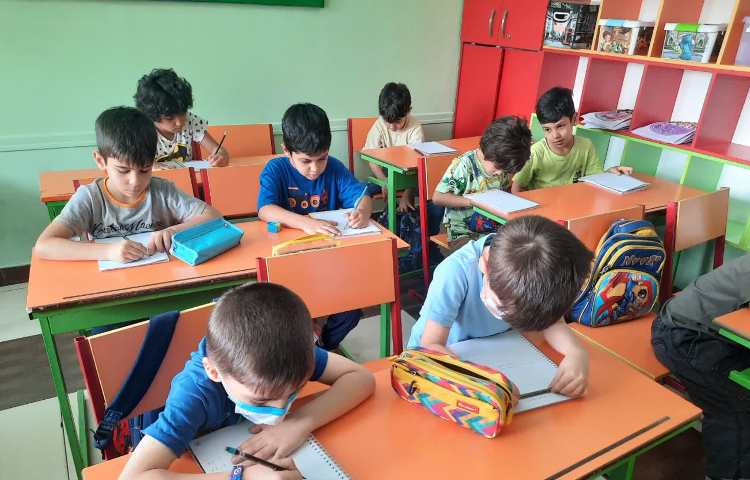 ساخت لوحه نویسی و دست ورزی