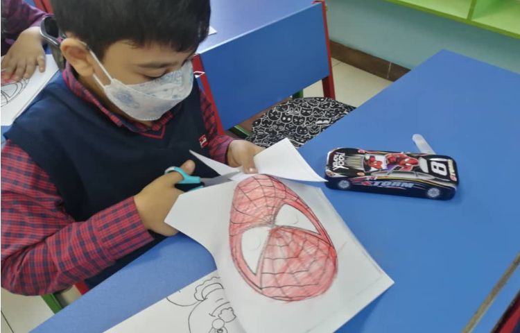 ساخت ماسک و رنگ آمیزی کاربرگ روز سالمند 5