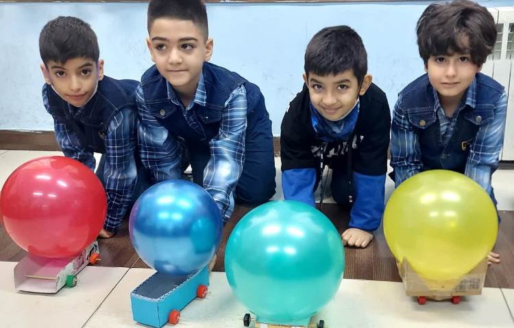 ساخت ماشین بادکنکی درس علوم پایه دوم دبستان 4