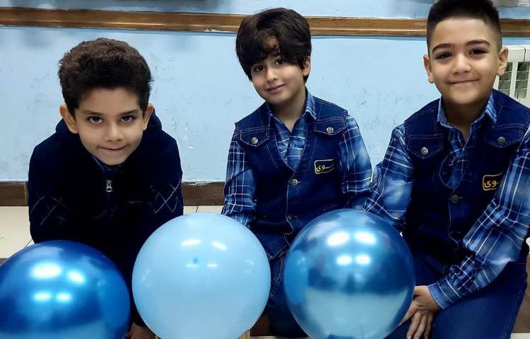 ساخت ماشین بادکنکی درس علوم پایه دوم دبستان 5