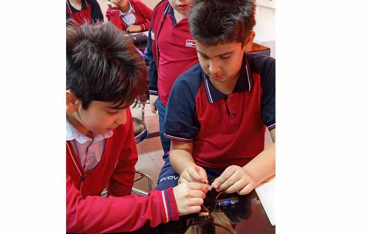 ساخت مدار ساده 4