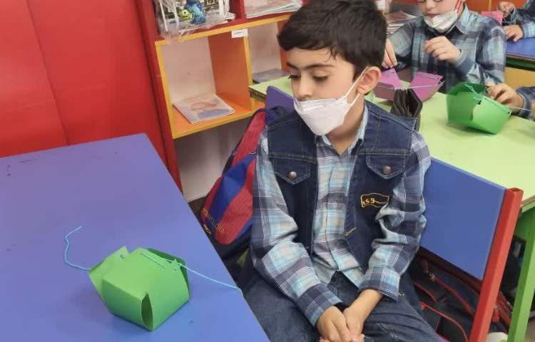 ساخت مکعب دانش آموزان پایه سوم 6