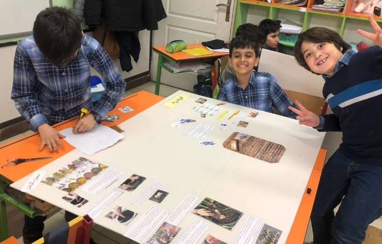 ساخت و طراحی پوستر هفته ملی علوم پایه چهارم دبستان 2