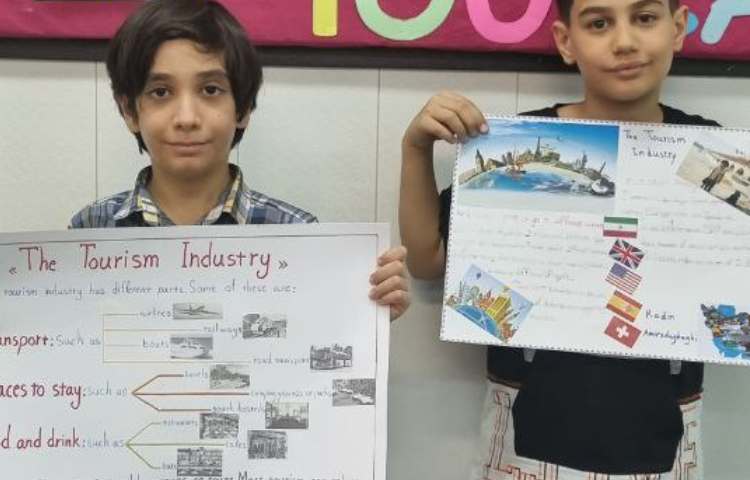 ساخت پوستر برای موضوع گردشگرری 2