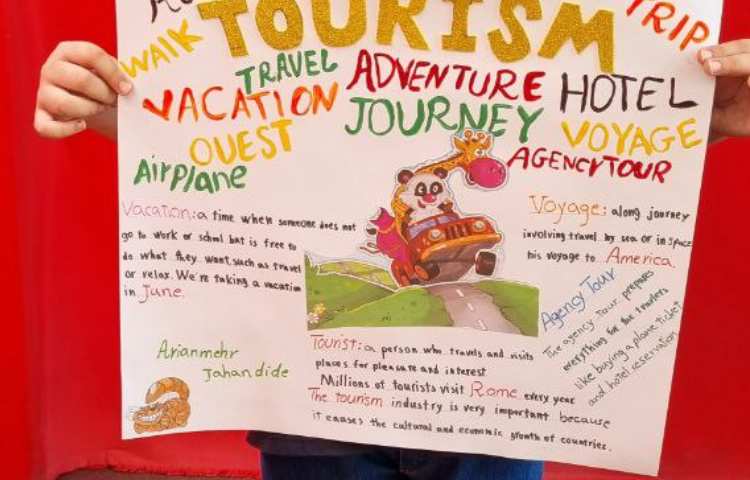 ساخت پوستر در رابطه با فعالیت های پایگاه تابستان 3