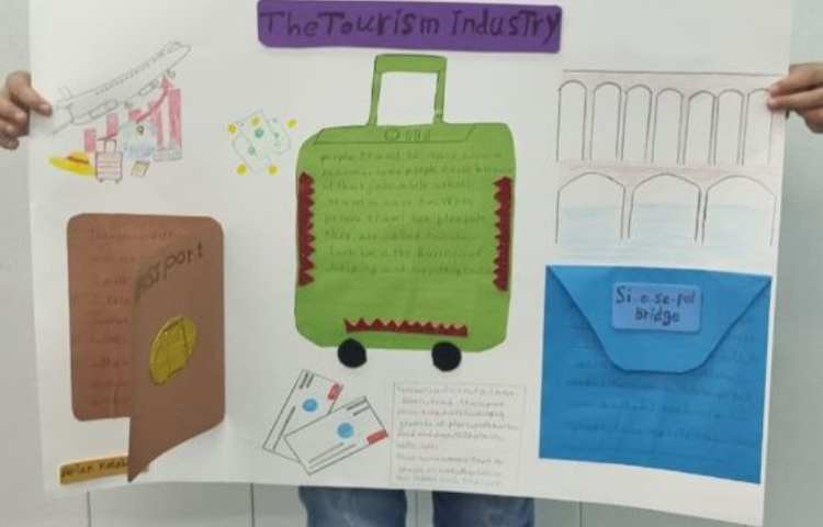 ساخت پوستر مربوط به فعالیت تابستان 1