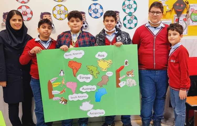 ساخت پوسترِ Continents-هفته‌ی ملی علوم 1