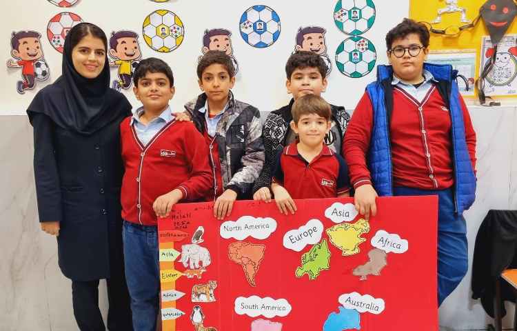 ساخت پوسترِ Continents-هفته‌ی ملی علوم 7