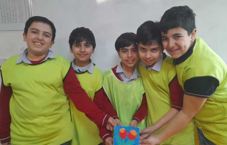 ساخت پیپر آرت در هفته ملی علوم 6