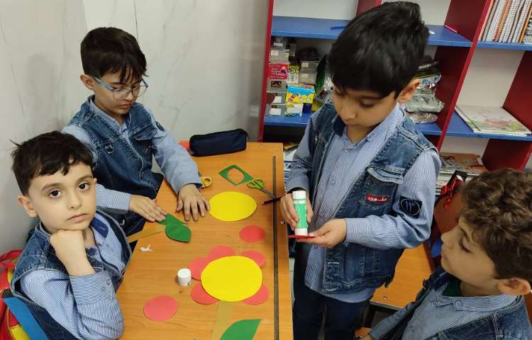 ساخت کاردستس ساعت برای مبحث ریاضی 2