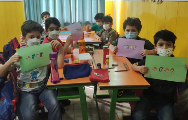 :ساخت کاردستی الگو و کاردستی ساعت، کلاس فضانوردان 9