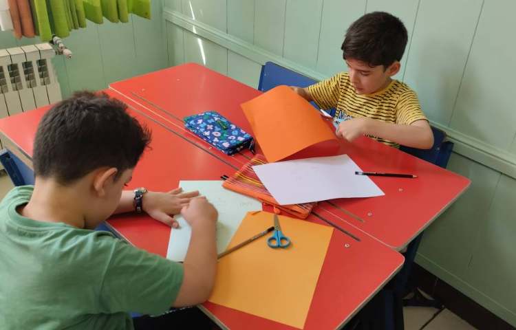 ساخت کاردستی ربات 10