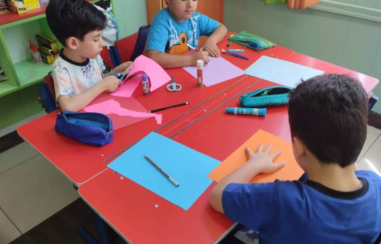 ساخت کاردستی ربات 9