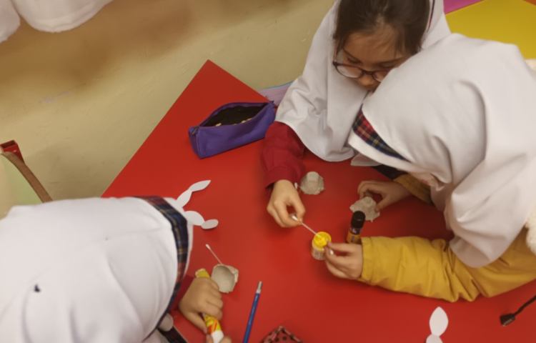 ساخت کاردستی زنبور 3