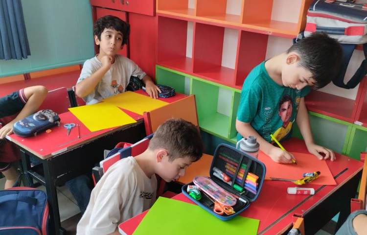 ساخت کاردستی ماسک صورت 2