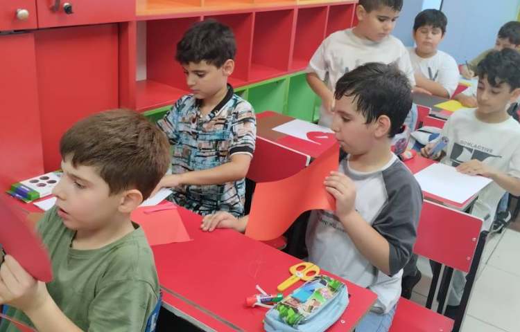 ساخت کاردستی ماسک صورت 4