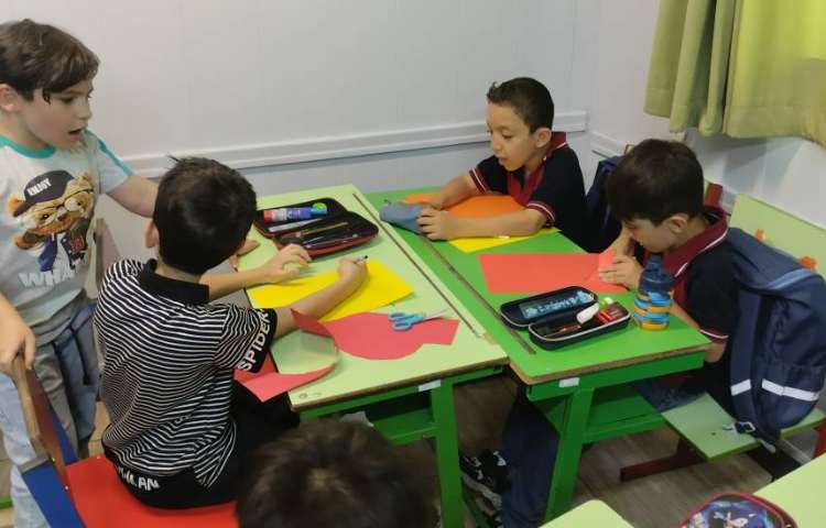 ساخت کاردستی ماسک صورت 5