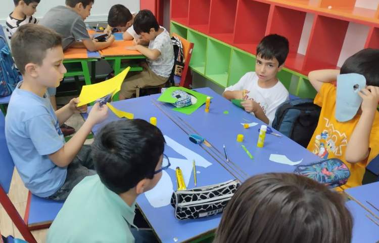 ساخت کاردستی ماسک صورت 5