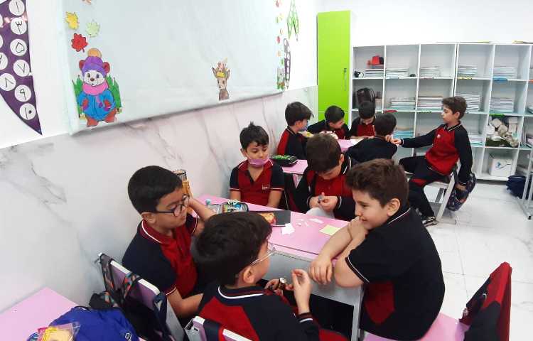 (ساخت کاردستی ) مشاهده و پژوهش درباره حشرات 4