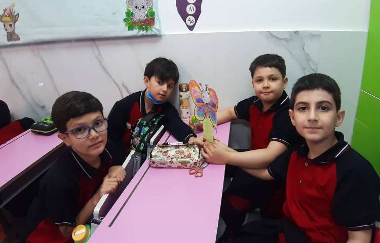 (ساخت کاردستی ) مشاهده و پژوهش درباره حشرات