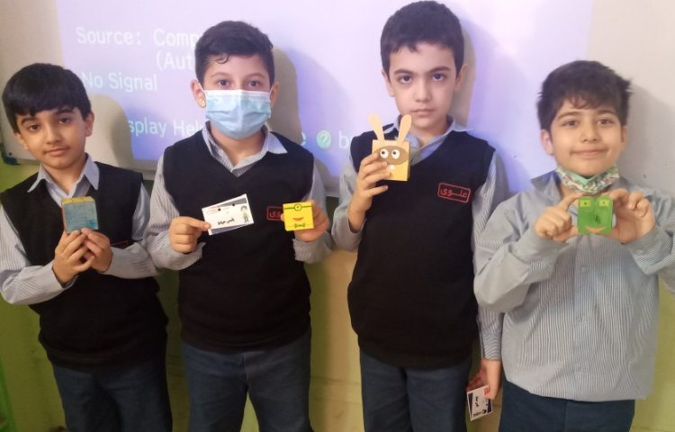 ساخت کاردستی های مکعبی توسط دانش آموزان جهت تدریس مکعب در پایه سوم 4