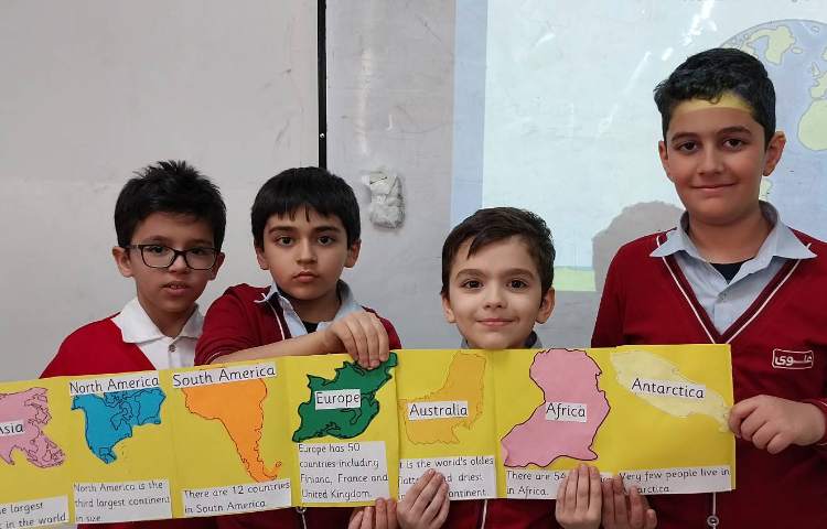 ساخت کتابچه‌ی قاره‌ها-هفته‌ی ملی علوم 11