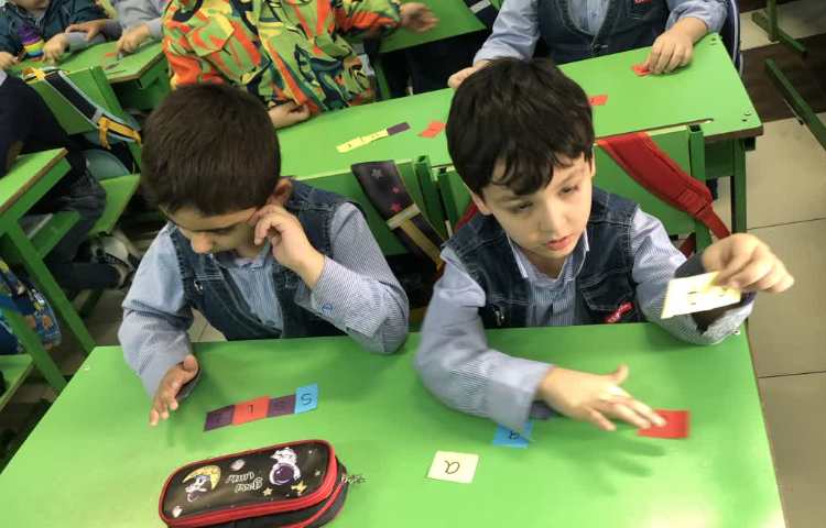 ساخت کلمات با حروف تدریس شده 4